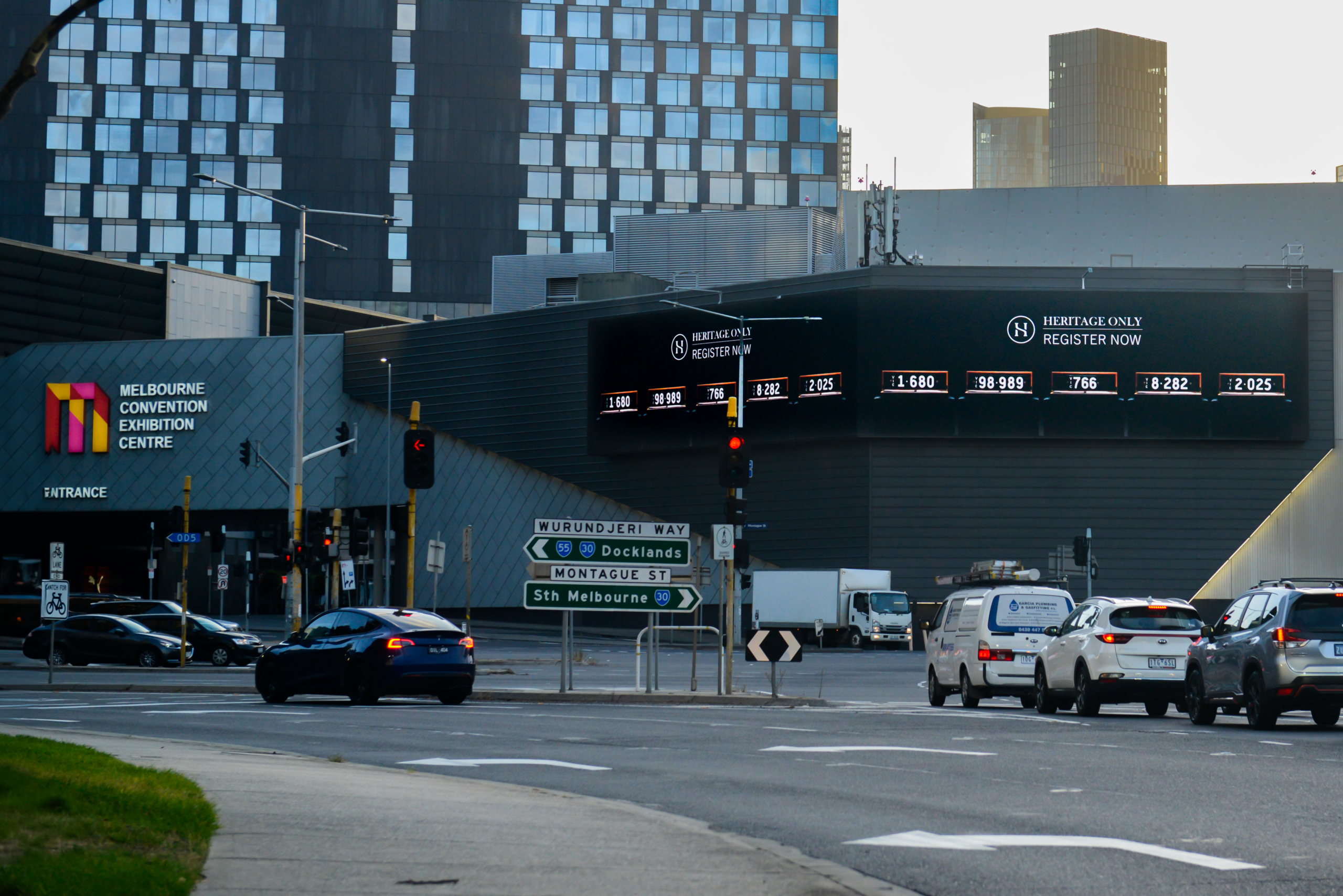 HO-Billboard-1-scaled